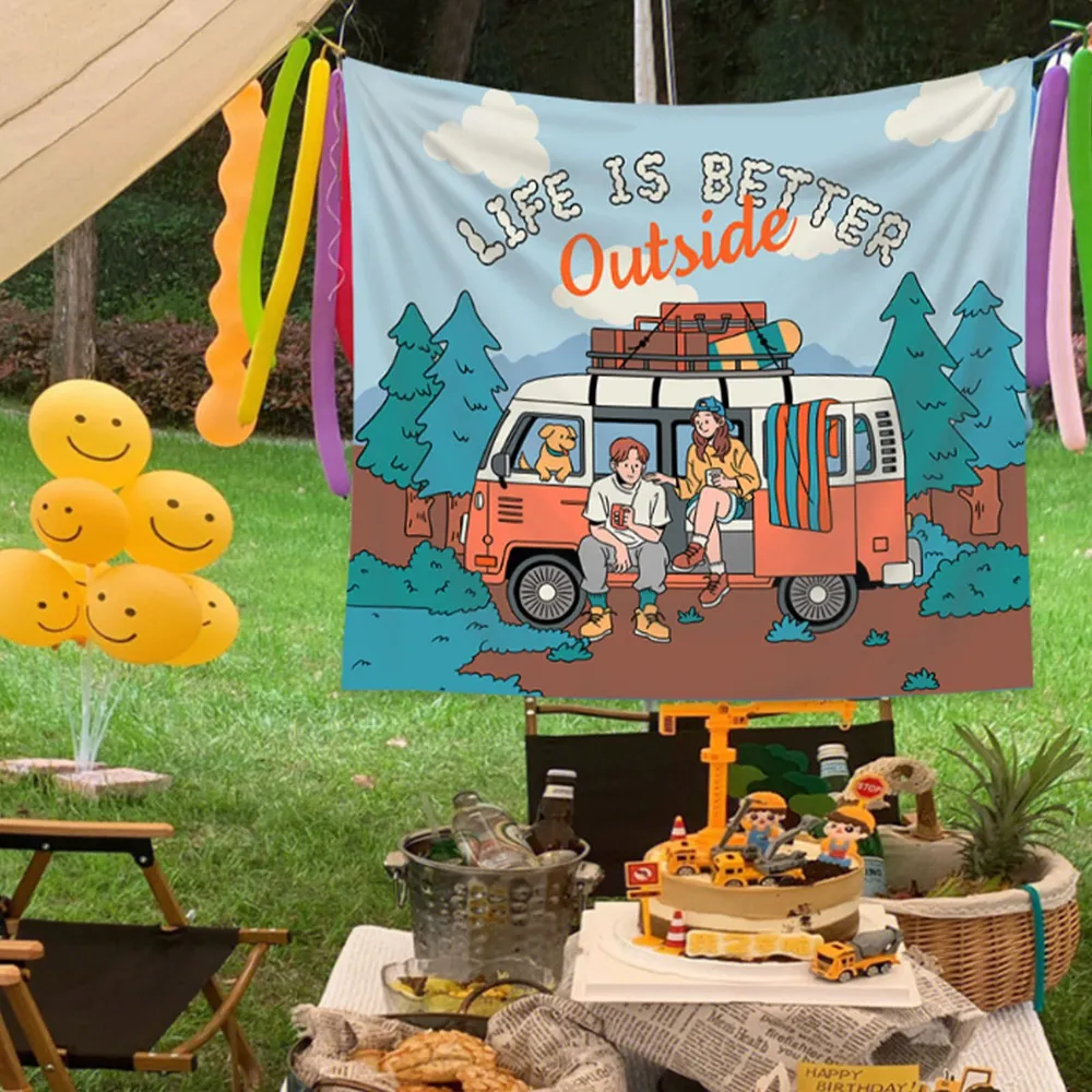 Outdoor Adventure Background - نسيج جداري بتصميم عربة التخييم الكلاسيكية،